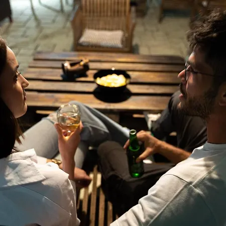 Eagle's Nest - 'bella' Flat Daire *