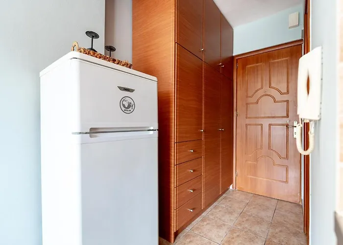 Eagle's Nest - 'bella' Flat * Égio