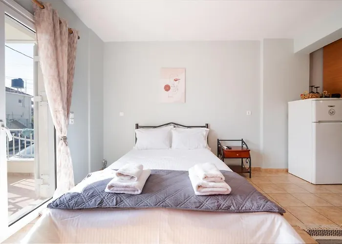 Eagle's Nest - 'bella' Flat * Aígio