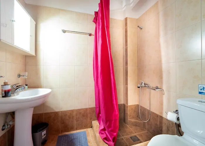 Eagle's Nest - 'bella' Flat