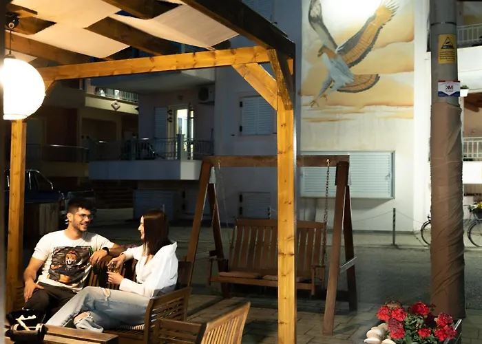 Eagle's Nest - 'bella' Flat * Égio