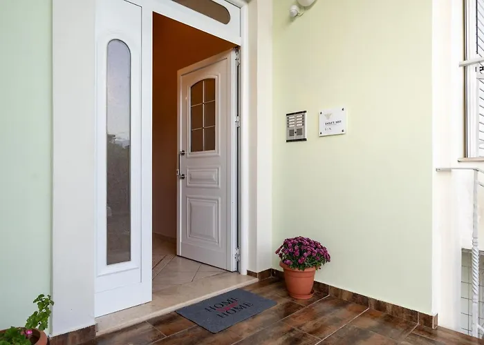 Apartmán Eagle's Nest - 'bella' Flat Aígio
